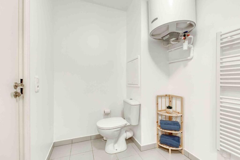 Appartement Moderne, Metro 7, Parking Et Jardin Villejuif Exterior photo