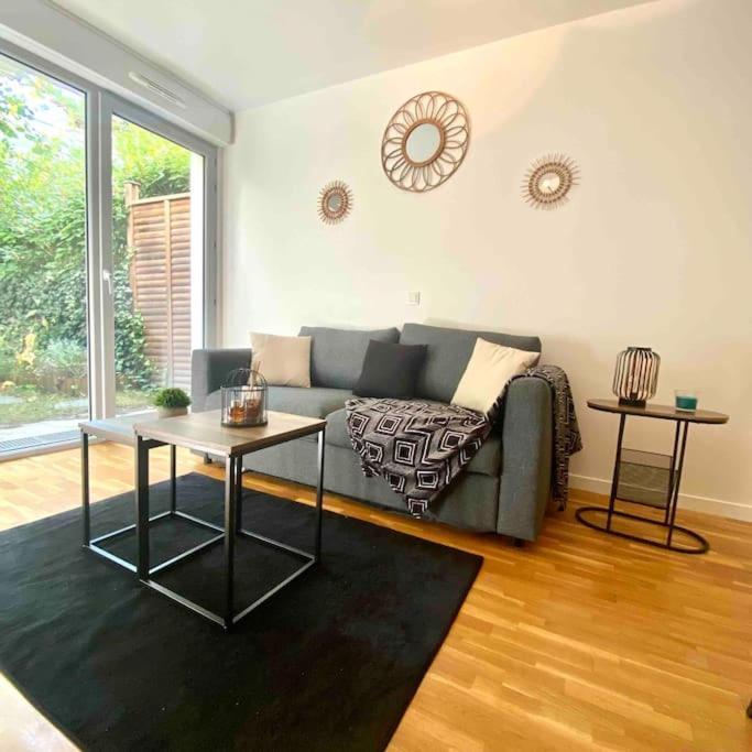 Appartement Moderne, Metro 7, Parking Et Jardin Villejuif Exterior photo